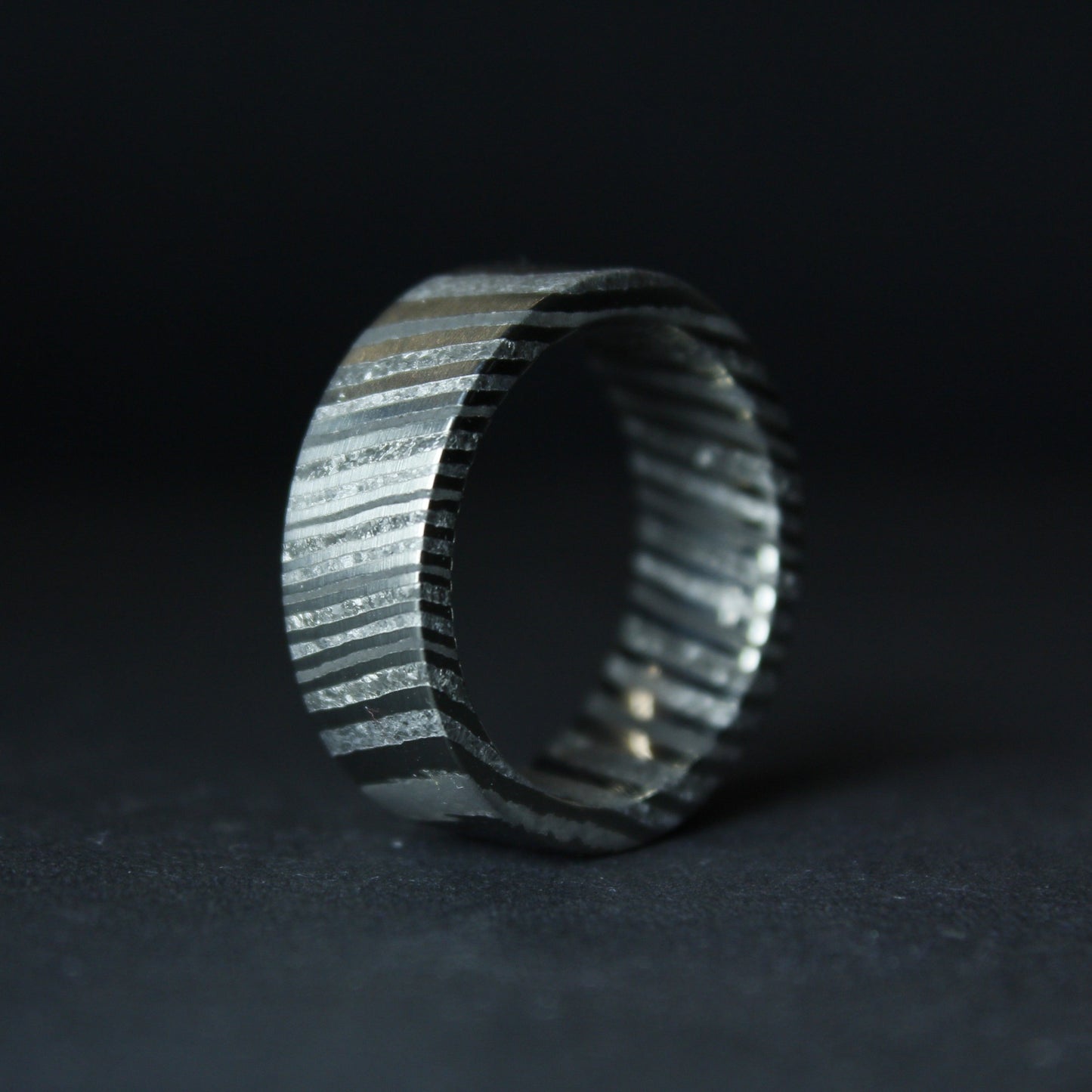 ZircuTi - Zirconium Titanium Ring