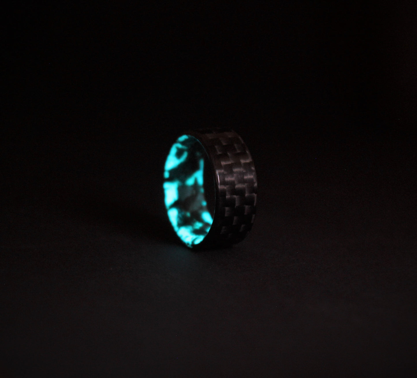 Carbon Ring with Turquoise - Glow Core