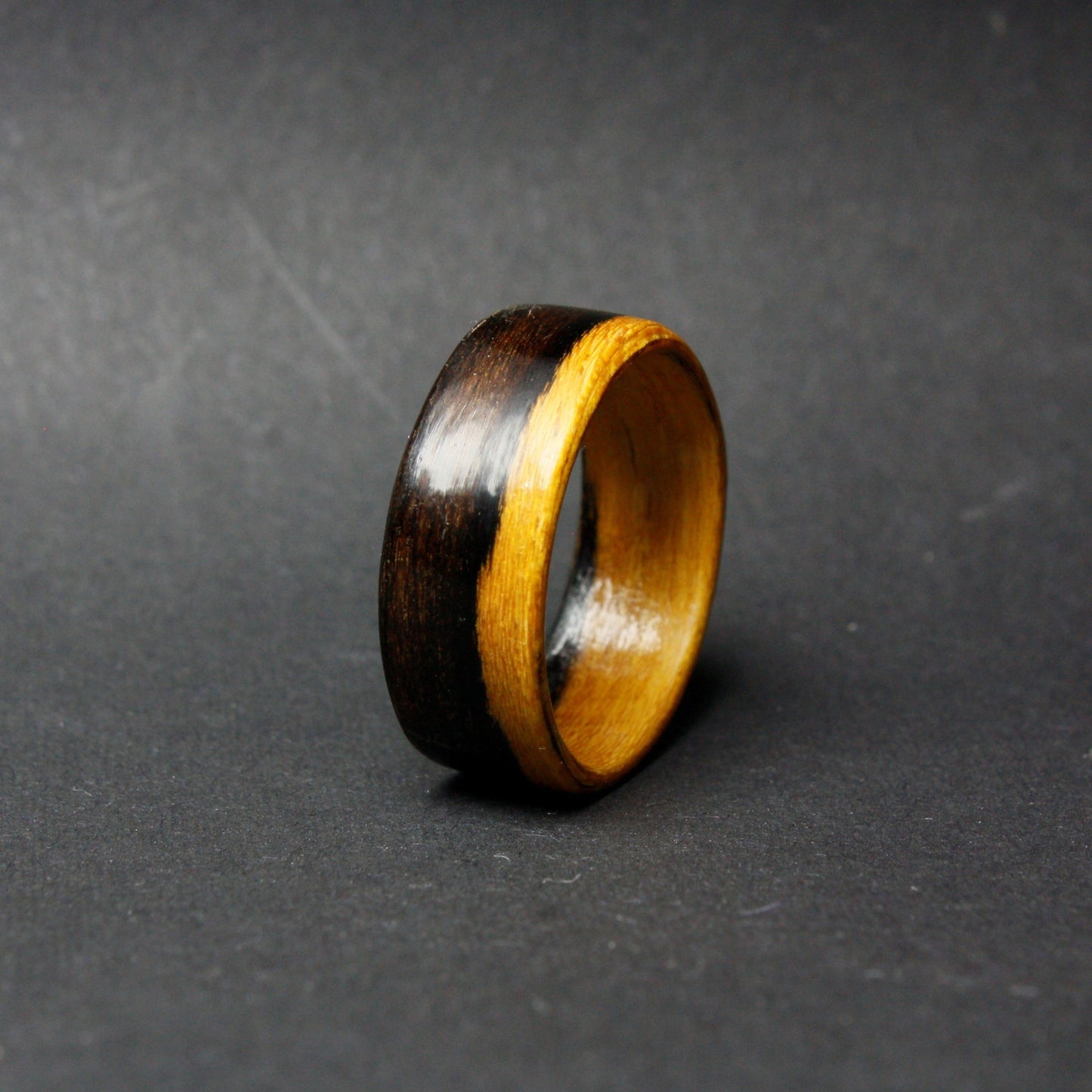 Lingum Vitae Bentwood Ring