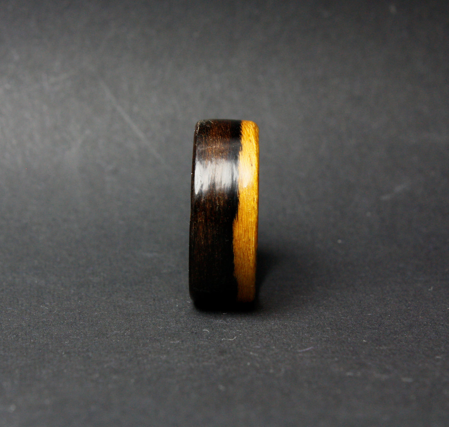 Lingum Vitae Bentwood Ring